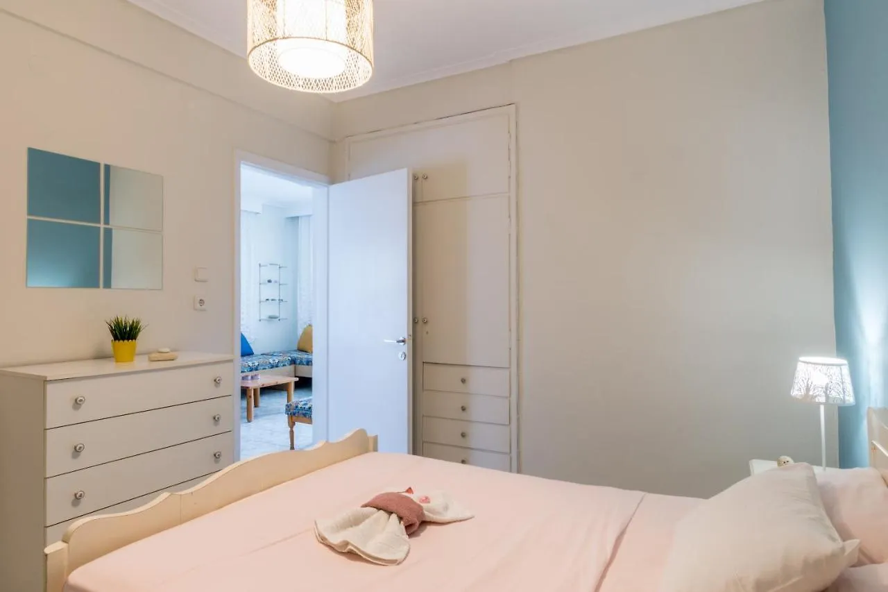 Chalkidiki Beachfront Apartment Nea Iraklia Ferienhaus